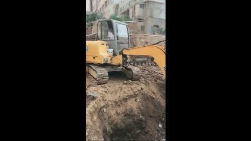 挖机快手视频,工地上的速度与激情